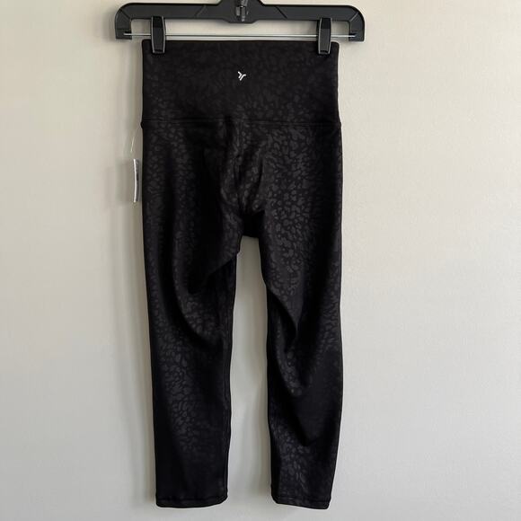 Old Navy Active Powersoft Go Dry Animal Print Legging Black on Black X - Picture 3 of 5